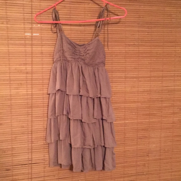 Forever 21 Dresses & Skirts - Ruffle party dress Forever 21